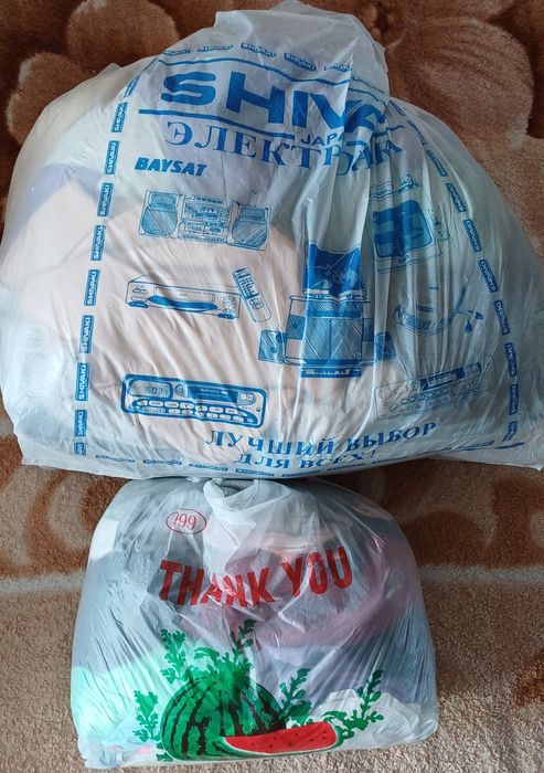 Отдам детские вещи б/у.