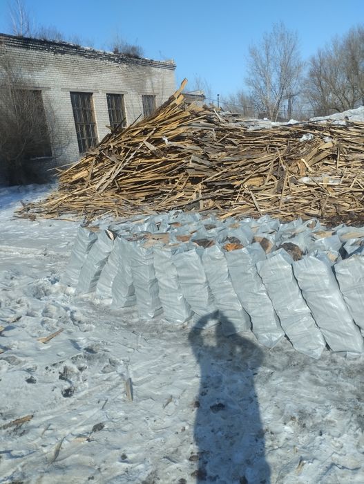 Дрова в мешках сухие
