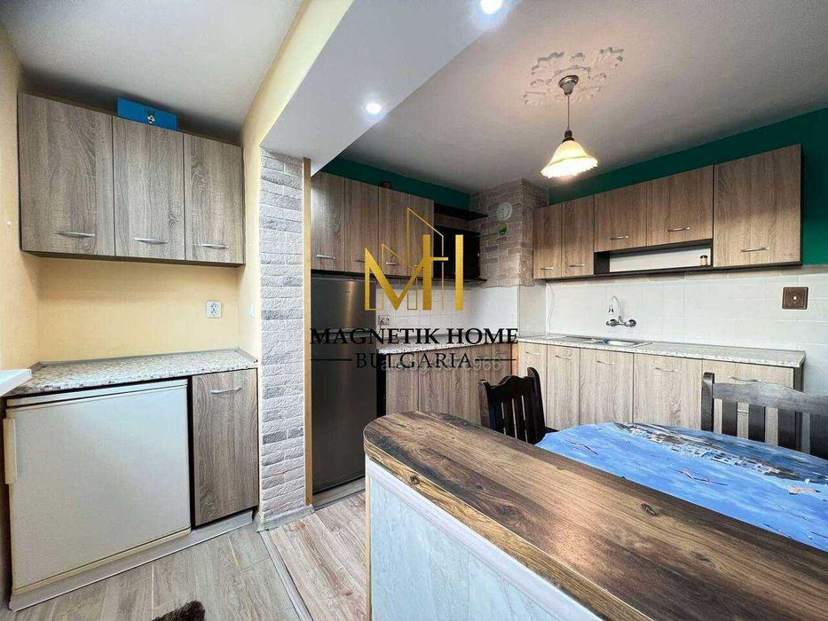 Приветлив ЧЕТИРИСТАЕН апартамент с ТОПЛА ВОДА до парка в ж.к. Изгрев