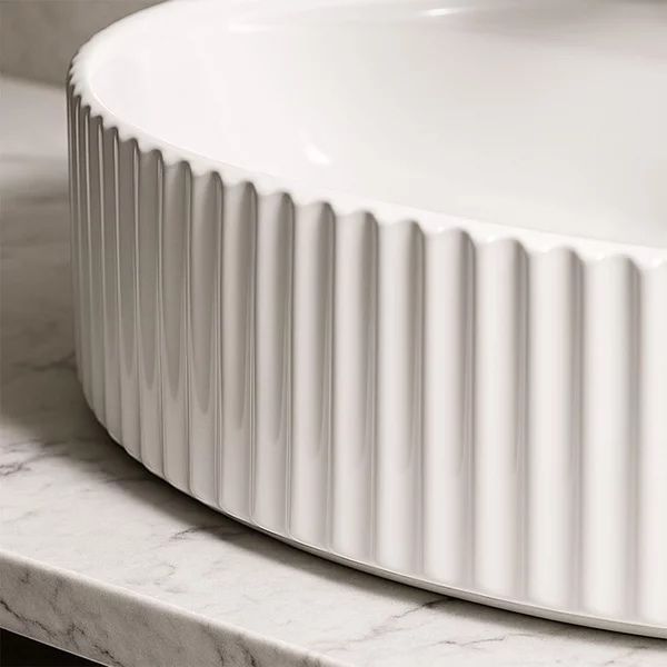 Умивалник върху плот