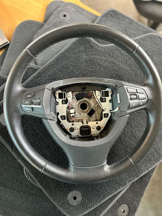 Волан за BMW F10