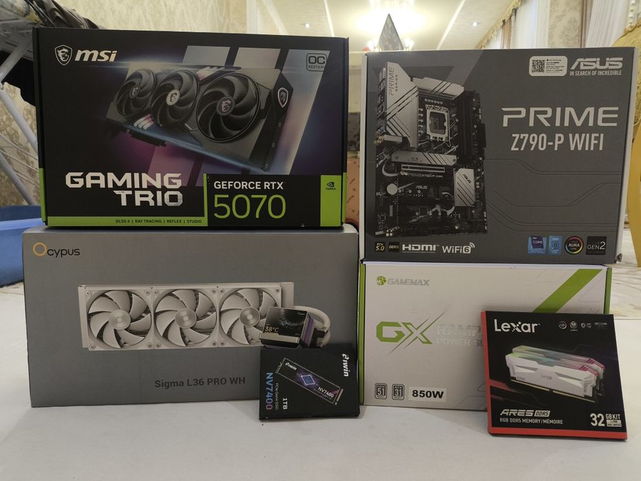 RTX 5070 i7 14700KF