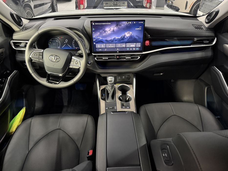 Toyota Highlander 2.5 HEV Limited E-Four