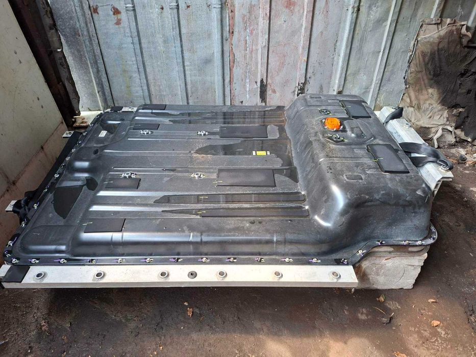 Продавам Хюндай Кона на части 2021 година електрик.