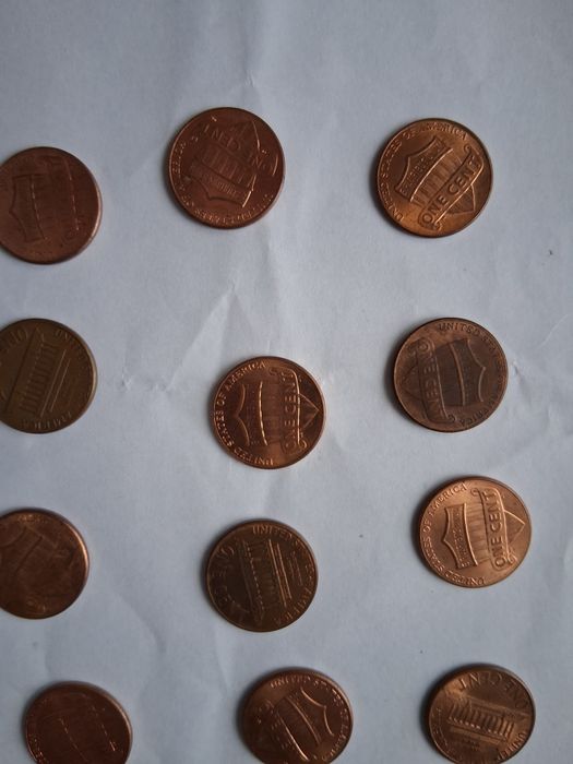 Vând lot monede americane