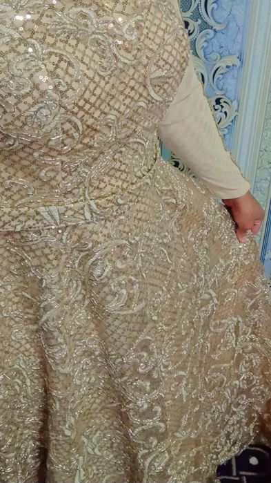 Vecherniy kuylak razmer 48 2 marta kiyilgan