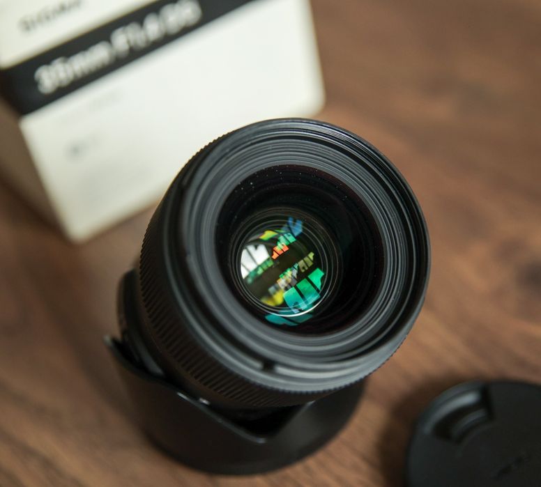 обектив Sigma 35mm f/1.4 DG HSM Art за Canon