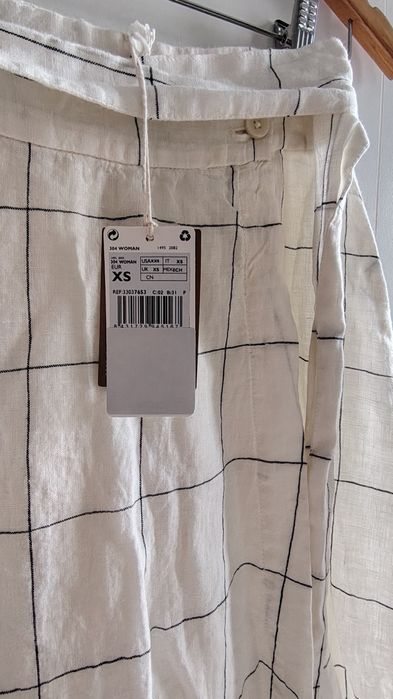 100% лен пола MANGO XS, бяла на квадрати