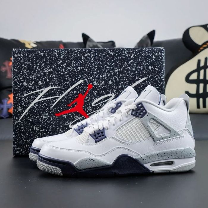 Air Jordan 4 Calitative!