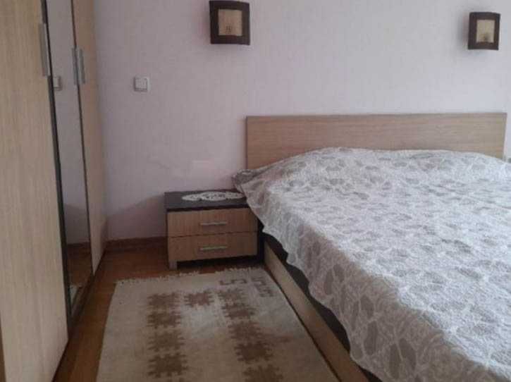 Дава се под наем Двустаен апартамент в София, Карпузица - 77 кв.м за 398.82 € - Снимка #1