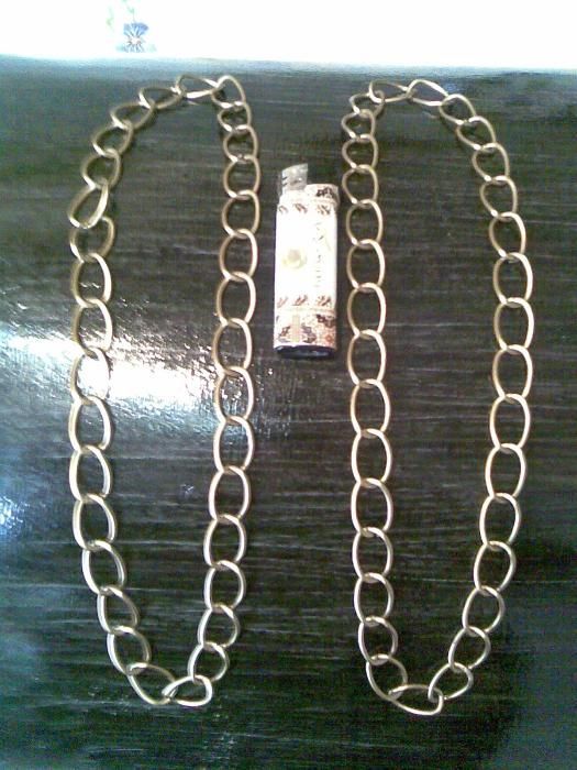 2 еднакви колиета-едър синджир