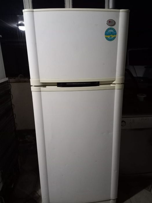 Холодильник бу рабочий