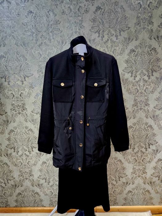 Срочно продается Женский костюмчик