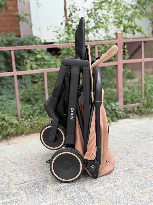 Коляска прогулочная Anex Air x2