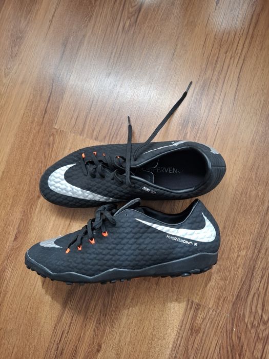 Nike Hipervenom маратонки 45 номер.