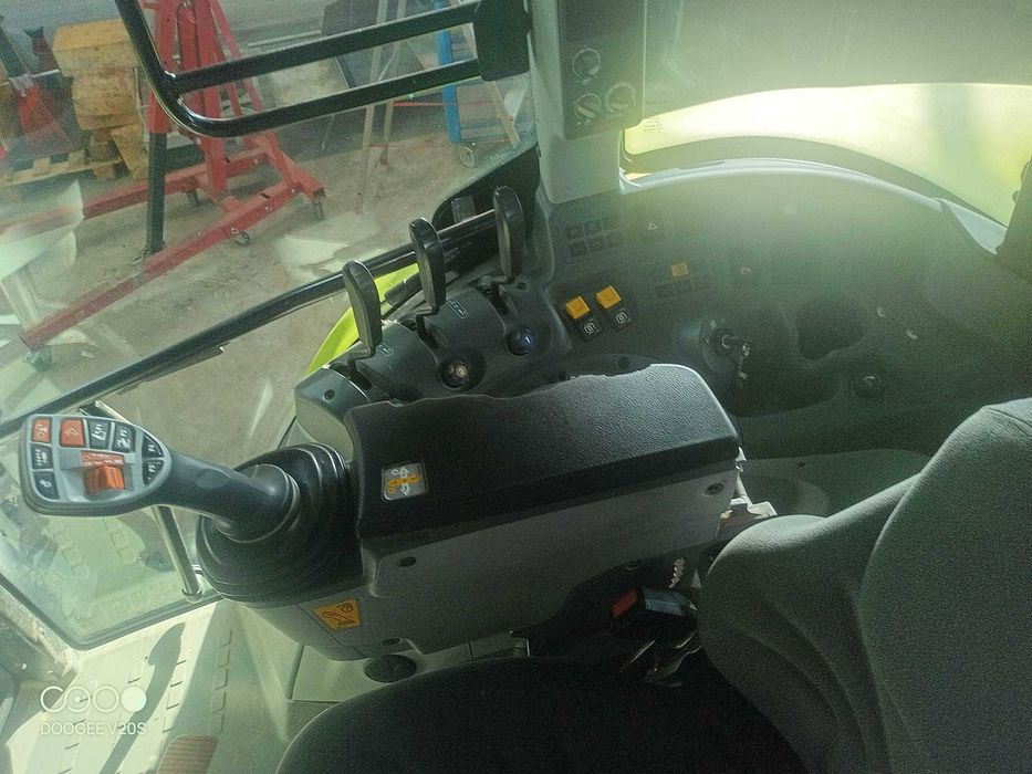 Tractor CLAAS Arion 440 CIS - Tier 4f - 2020