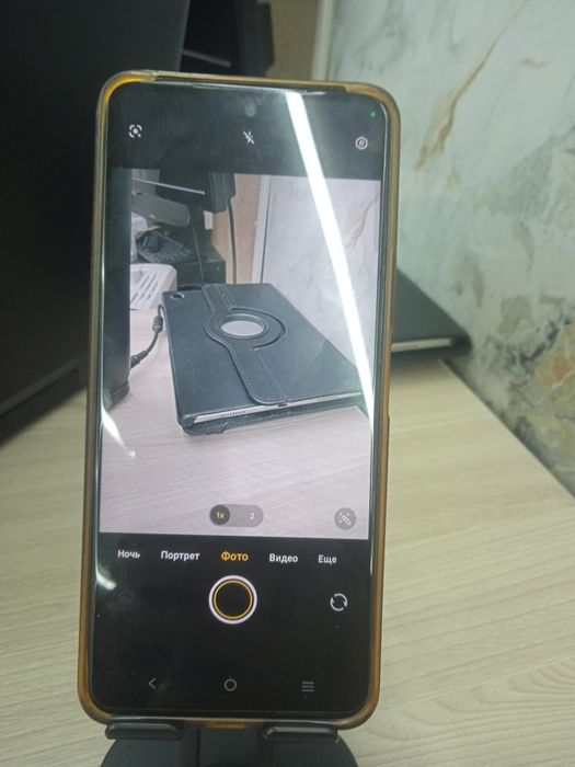 Продам телефон Vivo Y 28