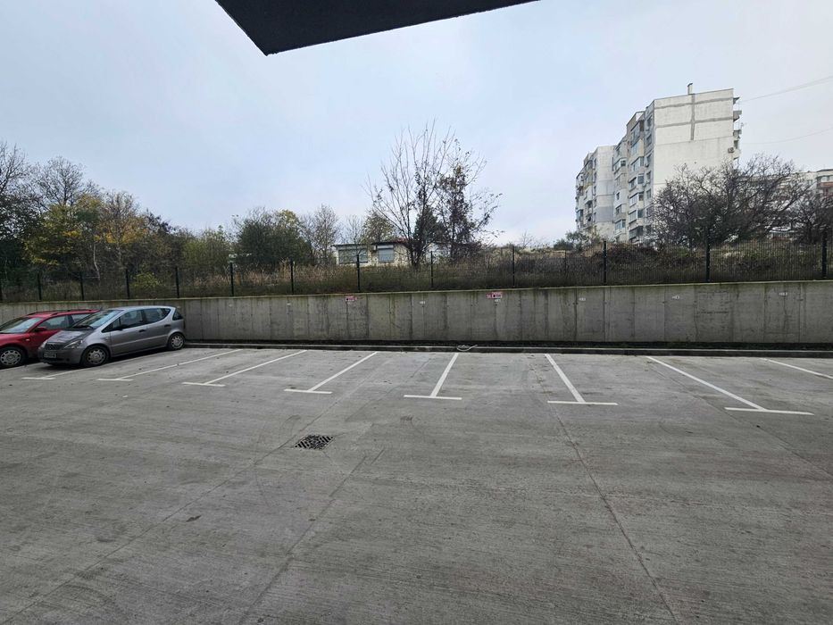 Дава се под наем Гараж / Паркомясто в Варна, Възраждане 1 - 13 кв.м за 99.45 € - Снимка #3