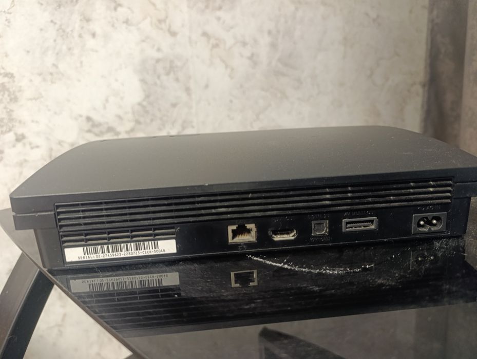 PlayStation 3 продам