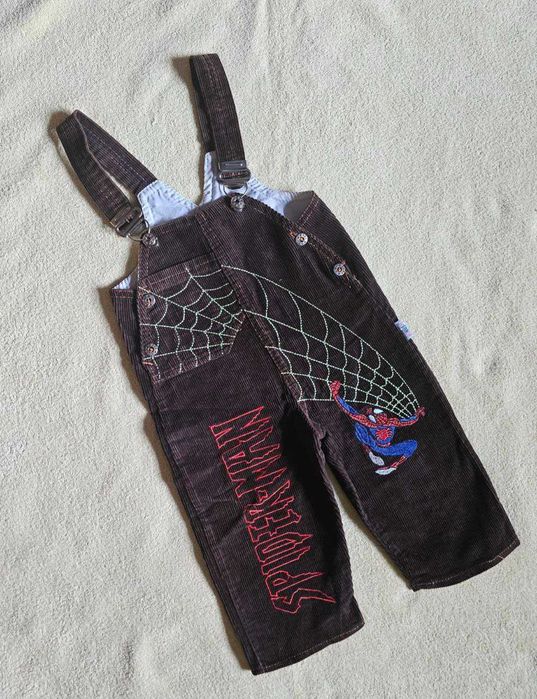 Комбинезон на 9-12 мес.