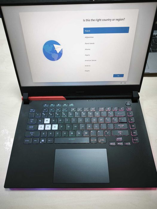 ASUS ROG Strix G15 2021 (G513IC-HN003), RTX 3050 - Stare Excelenta