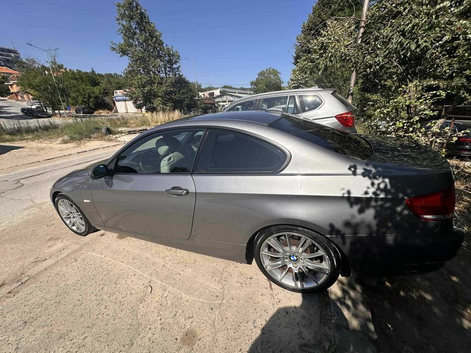 BMW E92 320D, Автоматик, перфектен мотор, Carplay, Подгрев, Щора