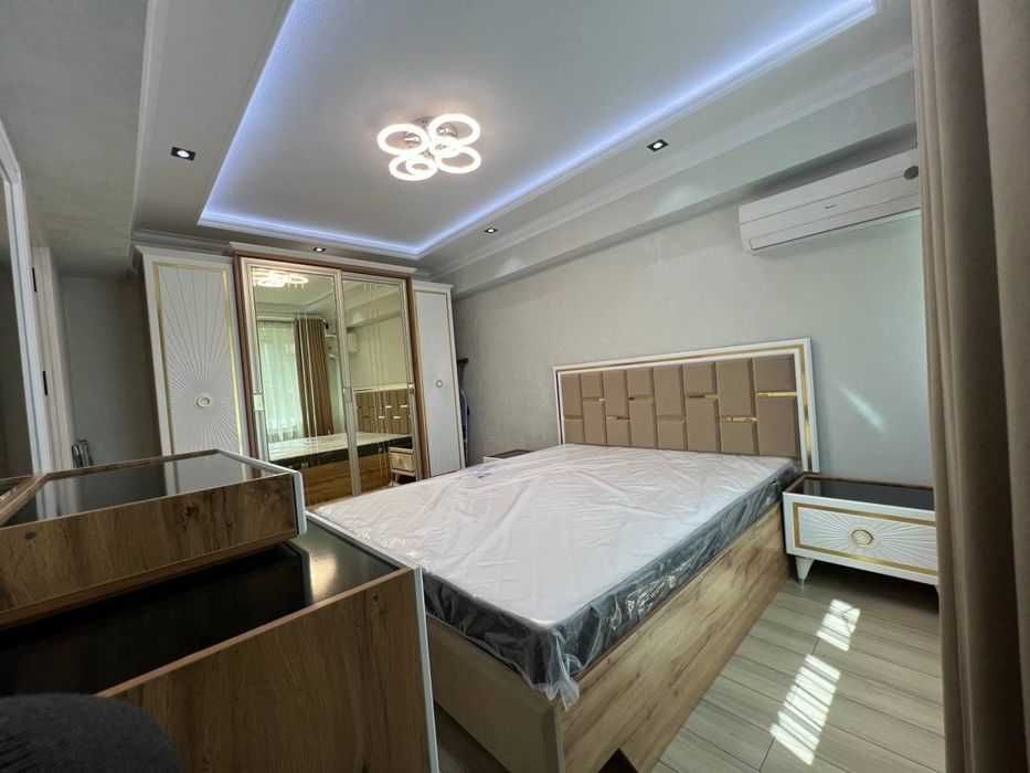 Сдам 2ком/4/4 на Ц-6 не далеко от м.Минор