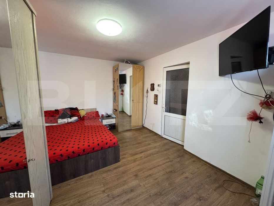 Garsoniera 23 mp, zona Varsaturi