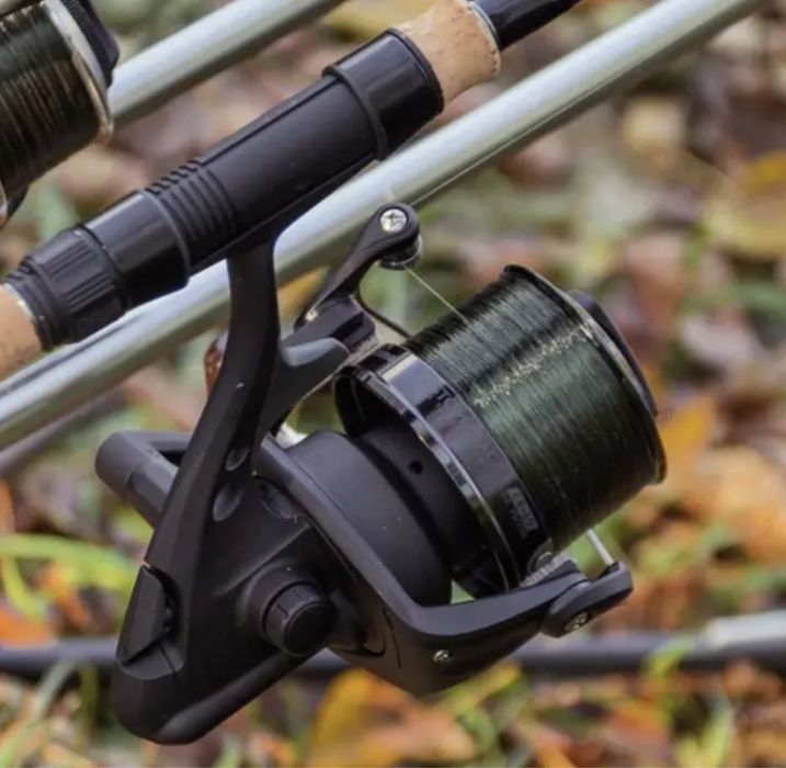 OKUMA Custom Black CB-80 карповые катушки