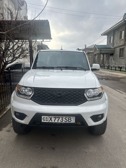 Uaz Patriot 2017 Beliy Svet