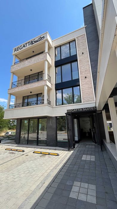Продава се Тристаен апартамент в Пловдив, Западен - 107 кв.м за 2982 €/кв.м - Снимка #8