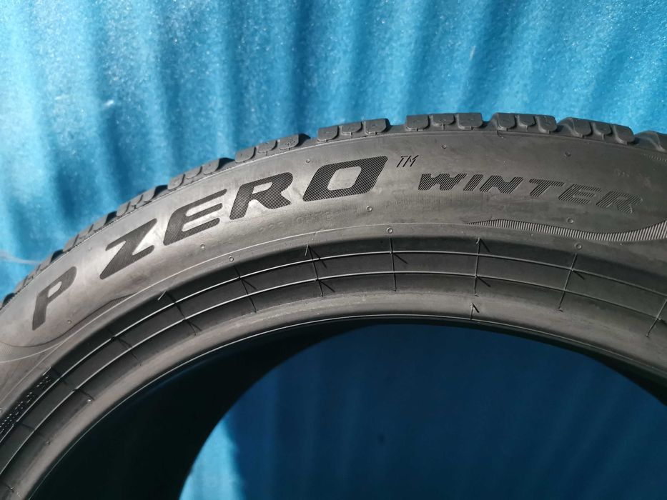 245/45 R19 - 275/40 R19 pirelli m+s 4 bucati 2 marimi