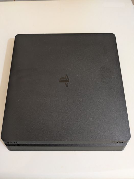 Playstation 4 Slim