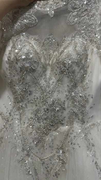 Свадебный платья