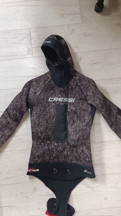 Комплект Cressi неопрен за гмуркане със сак,плавници,нож и маска