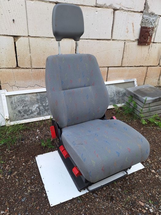 Vând scaun vw lt