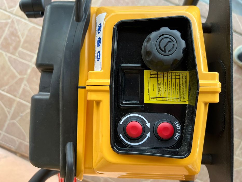 Vând Bulaneza CEMBRE cale ferată pe acumulatori