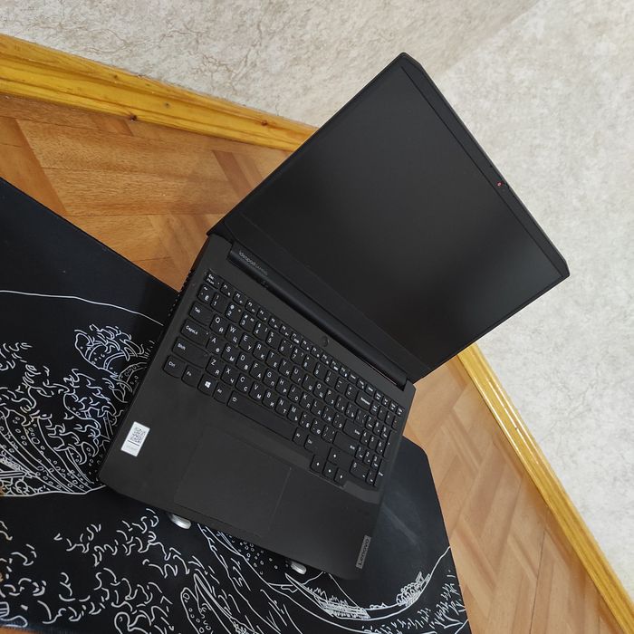 Рабочий-игровой ноутбук