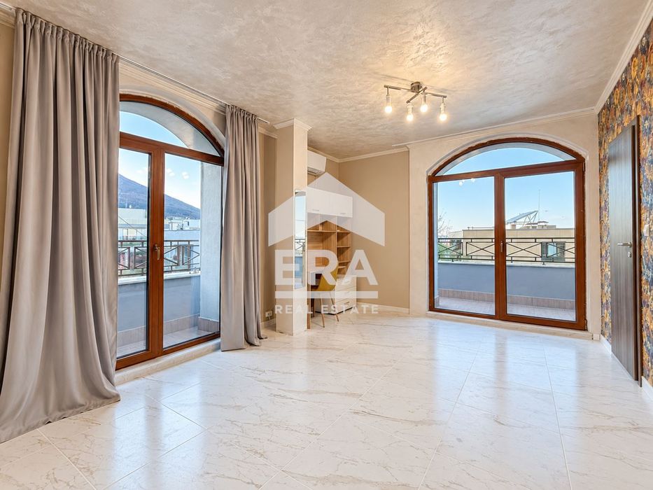 Дава се под наем Четиристаен апартамент в София, Бояна - 220 кв.м за 1900 € - Снимка #6