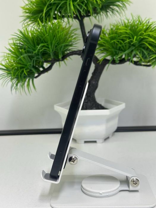 iPhone 15 / 128gb / Akb: 100% цп:26 /