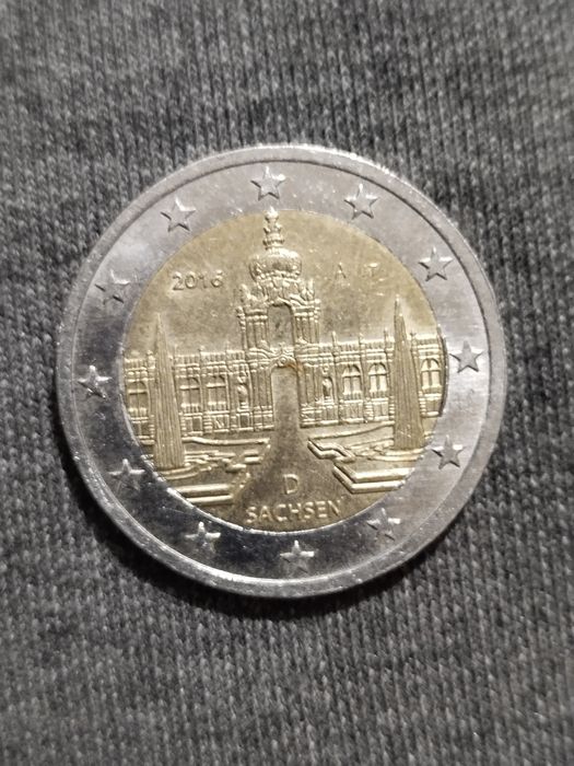 Юбилейные монеты 2 евро