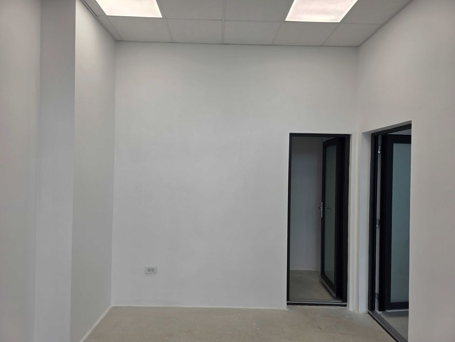 Inchiriere spatiu comercial