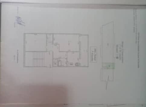 Srochna kvartira sotiladi 2xona