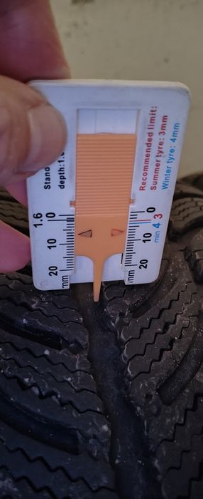 Debica Frigo 205 55 16 , зимни гуми 4 броя