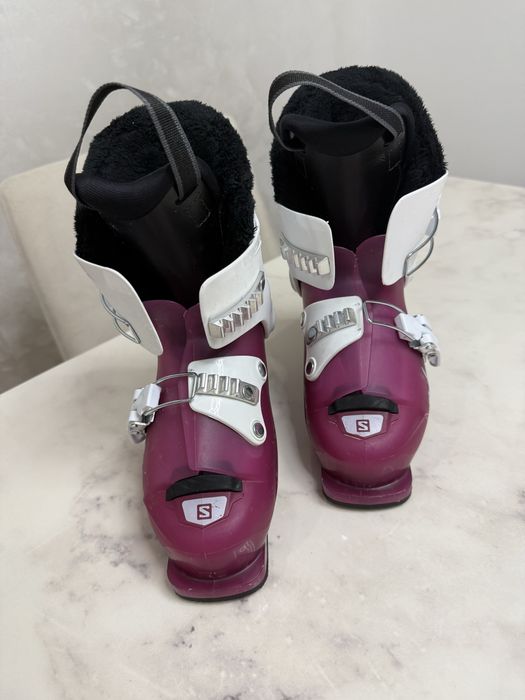 Schiuri 110 si clapari purtate un sezon