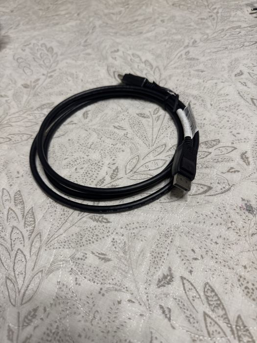 Цифровой кабель Displayport 1.4