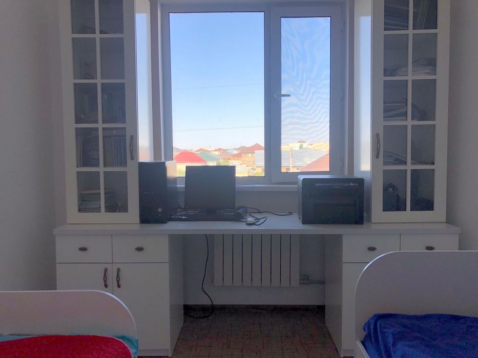 Детский кровтки и шкаф комплект