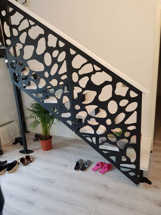 Scări, porți și balustrade metalice