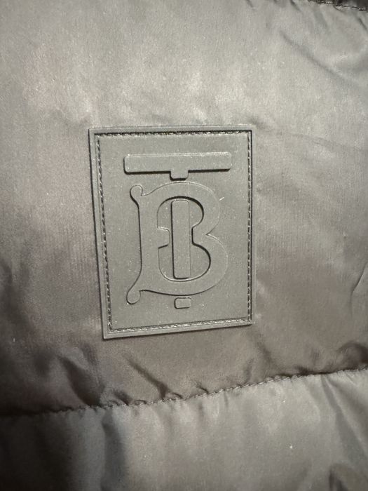 Vesta Burberry..