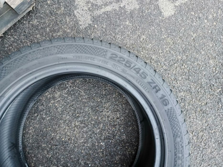 225.45.16 Continental Vara Second-hand